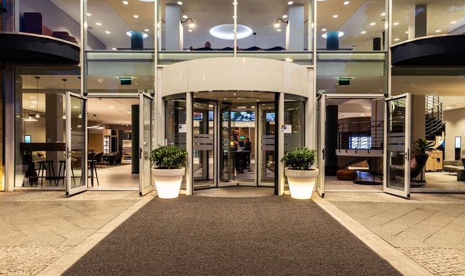 Hotel Berlin, Radisson Individuals Exterior