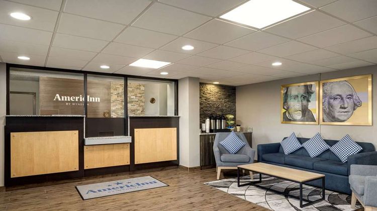 AmericInn by Wyndham Madison WI Lobby