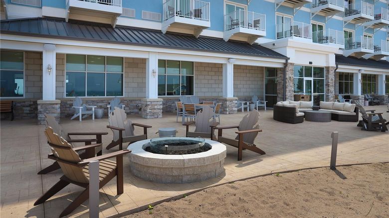 <b>Hampton Inn & Suites Manistee Waterfront Exterior</b>. Images powered by <a href="https://iceportal.shijigroup.com/" title="IcePortal" target="_blank">IcePortal</a>.