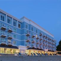 Hampton Inn & Suites Manistee Waterfront