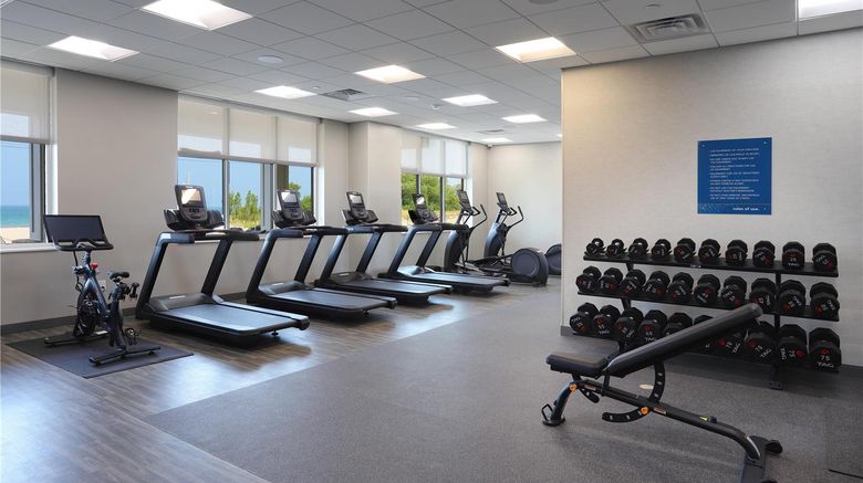 <b>Hampton Inn & Suites Manistee Waterfront Health</b>. Images powered by <a href="https://iceportal.shijigroup.com/" title="IcePortal" target="_blank">IcePortal</a>.