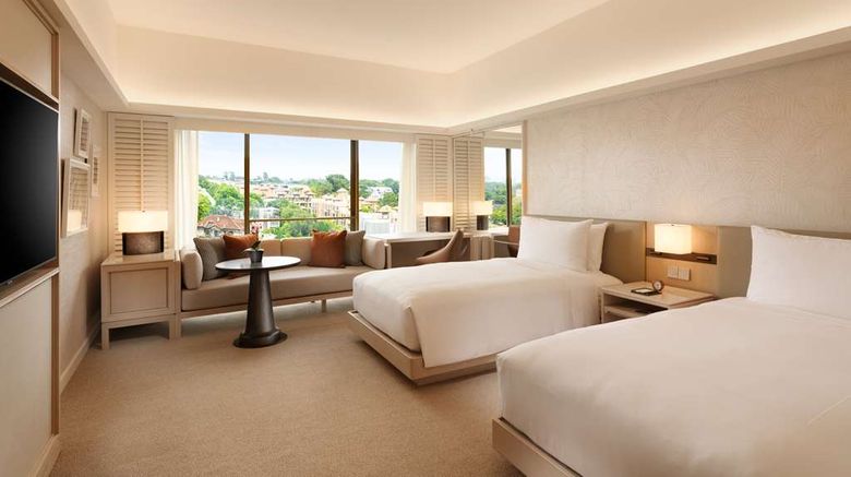 <b>Conrad Singapore Orchard Room</b>. Images powered by <a href="https://iceportal.shijigroup.com/" title="IcePortal" target="_blank">IcePortal</a>.