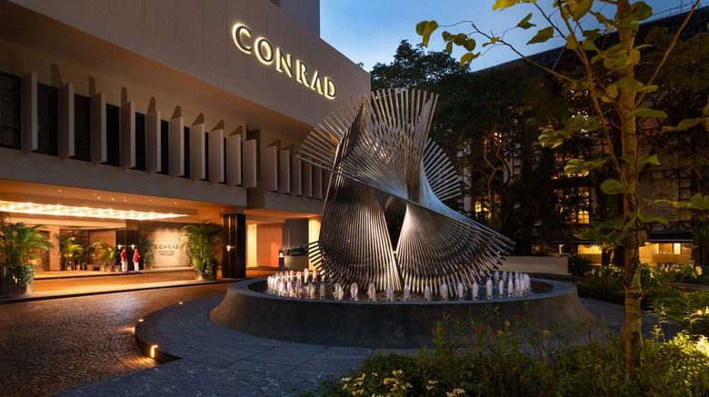 <b>Conrad Singapore Orchard Exterior</b>. Images powered by <a href="https://iceportal.shijigroup.com/" title="IcePortal" target="_blank">IcePortal</a>.