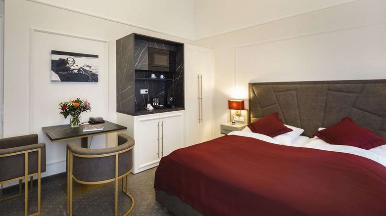 <b>Star-Apart Hansa Hotel Room</b>. Images powered by <a href="https://iceportal.shijigroup.com/" title="IcePortal" target="_blank">IcePortal</a>.