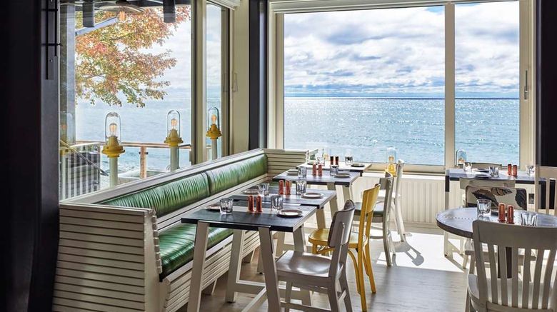 <b>Drake Devonshire Restaurant</b>. Images powered by <a href="https://iceportal.shijigroup.com/" title="IcePortal" target="_blank">IcePortal</a>.