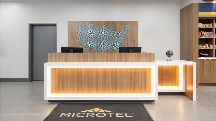 Microtel Inn & Suites by Wyndham Lobby