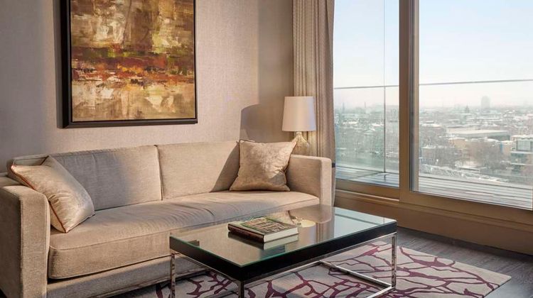 Hyatt Regency London Albert Embankment Suite