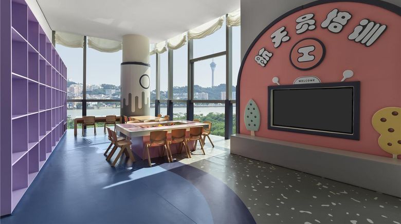 <b>Hilton Zhuhai Other</b>. Images powered by <a href="https://iceportal.shijigroup.com/" title="IcePortal" target="_blank">IcePortal</a>.