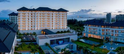 The Mermoon Resort Tufu Bay-Tapestry Col Exterior