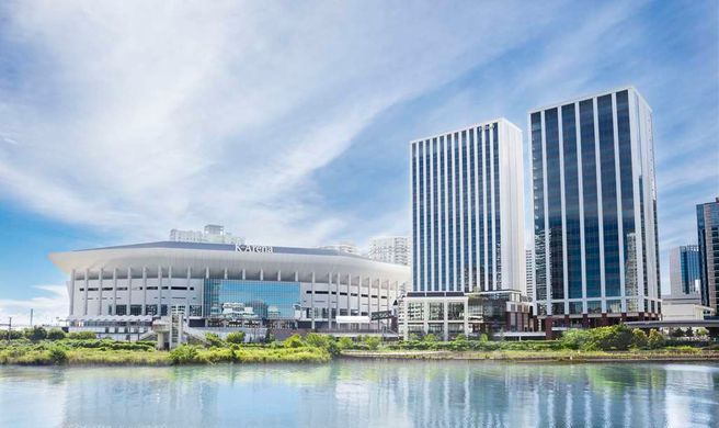 Hilton Yokohama Exterior