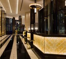 Hilton Yokohama Lobby