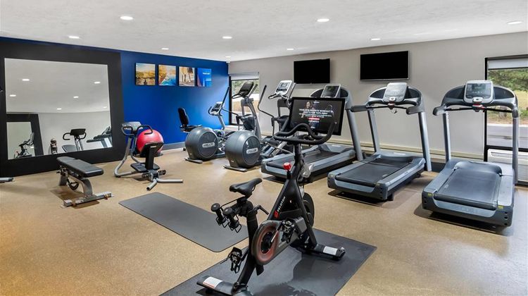 Comfort Inn Cadillac Health