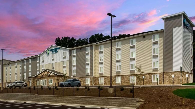 <b>WoodSpring Suites Exterior</b>. Images powered by <a href="https://iceportal.shijigroup.com/" title="IcePortal" target="_blank">IcePortal</a>.
