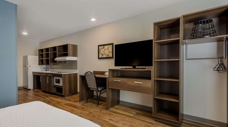 WoodSpring Suites Room
