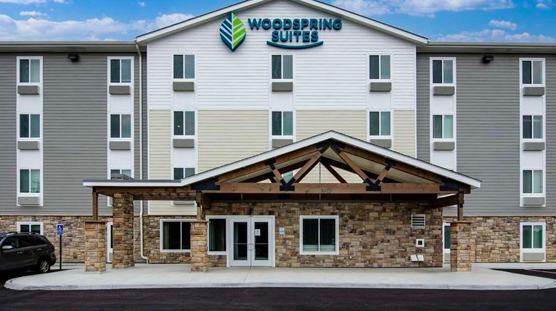 <b>WoodSpring Suites Exterior</b>. Images powered by <a href="https://iceportal.shijigroup.com/" title="IcePortal" target="_blank">IcePortal</a>.