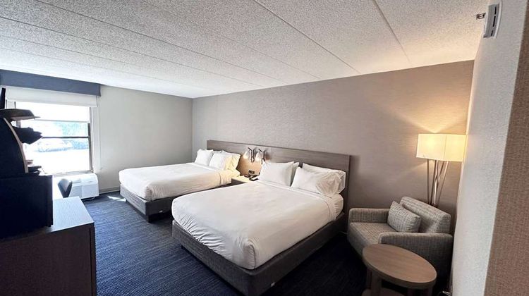Wingate by Wyndham Waynesboro Room