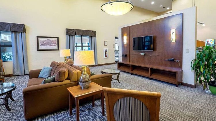 Wingate by Wyndham Waynesboro Lobby