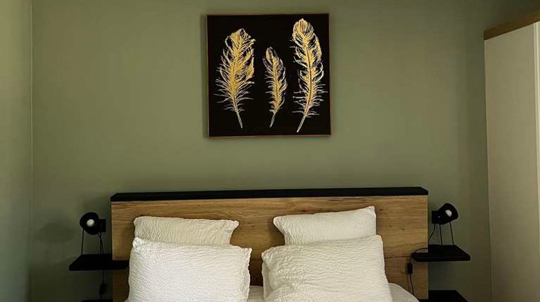 <b>VillaPona Hotel & Spa Room</b>. Images powered by <a href="https://iceportal.shijigroup.com/" title="IcePortal" target="_blank">IcePortal</a>.