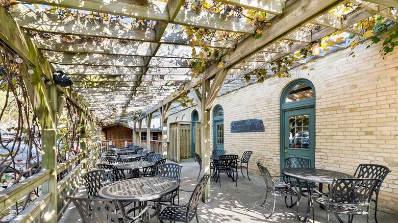 <b>The Arlington Hotel, BW Signature Coll Exterior</b>. Images powered by <a href="https://iceportal.shijigroup.com/" title="IcePortal" target="_blank">IcePortal</a>.