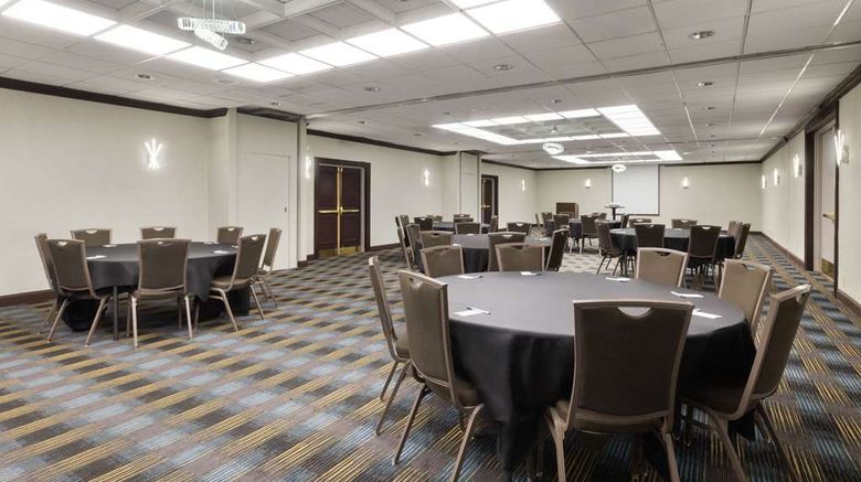 <b>Wingate by Wyndham Kansas City Meeting</b>. Images powered by <a href="https://iceportal.shijigroup.com/" title="IcePortal" target="_blank">IcePortal</a>.