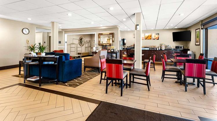 SureStay Plus by Best Western Reading N Lobby
