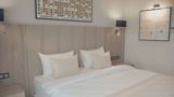 <b>Ramada Plaza By Wyndham Batman Room</b>. Images powered by <a href="https://iceportal.shijigroup.com/" title="IcePortal" target="_blank">IcePortal</a>.