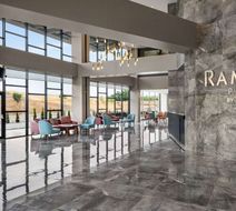 Ramada Plaza By Wyndham Batman Lobby