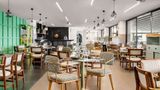 <b>Ramada Plaza By Wyndham Batman Restaurant</b>. Images powered by <a href="https://iceportal.shijigroup.com/" title="IcePortal" target="_blank">IcePortal</a>.