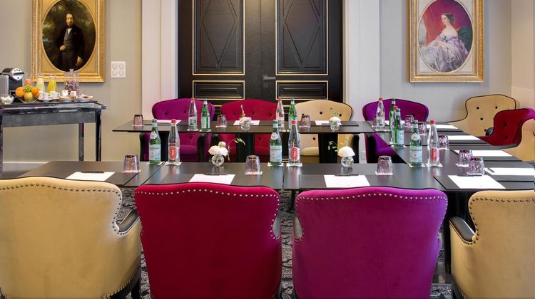 La Villa Haussmann Meeting