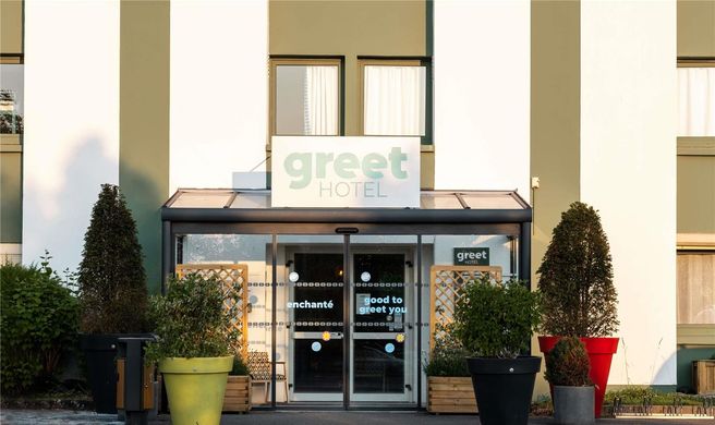 greet Chartres Est Exterior