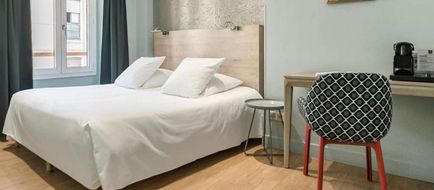 Grand Hotel Dauphine Room