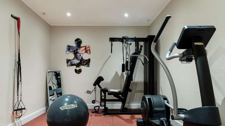 <b>Grand Hotel Dauphine Health</b>. Images powered by <a href="https://iceportal.shijigroup.com/" title="IcePortal" target="_blank">IcePortal</a>.