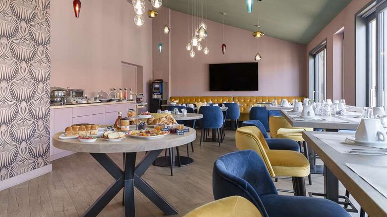 <b>Grand Hotel Dauphine Restaurant</b>. Images powered by <a href="https://iceportal.shijigroup.com/" title="IcePortal" target="_blank">IcePortal</a>.