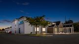 <b>BW Buffalo Inn & Suites Exterior</b>. Images powered by <a href="https://iceportal.shijigroup.com/" title="IcePortal" target="_blank">IcePortal</a>.