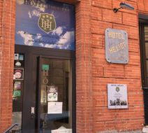 Hotel Heliot Exterior