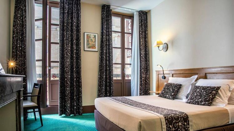 Hotel Heliot Room
