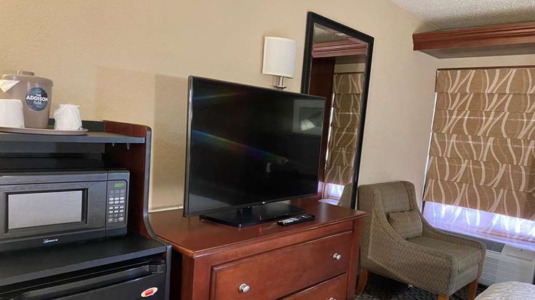 The Addison Hotel, SureStay Coll by BW Room
