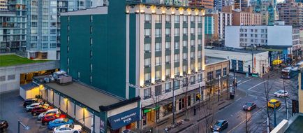 Quality Inn & Suites Vancouver Downtown Exterior