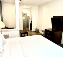 Baymont by Wyndham Richmond I-70 Room