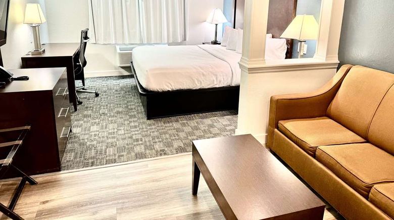 <b>Baymont by Wyndham Richmond I-70 Room</b>. Images powered by <a href="https://iceportal.shijigroup.com/" title="IcePortal" target="_blank">IcePortal</a>.