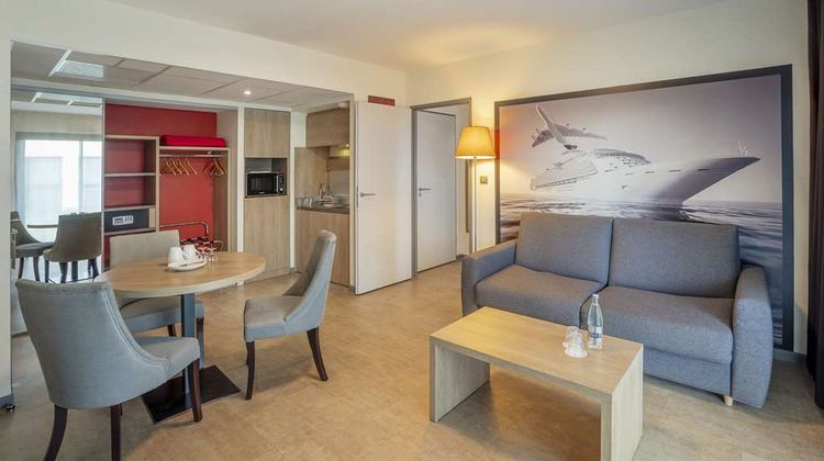 Best Western Les Aureliades Room