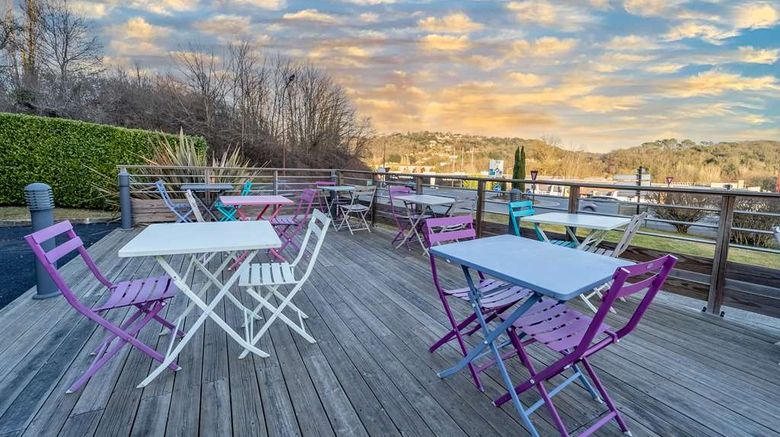 <b>Sure Hotel by BW Sarlat-la-Caneda Exterior</b>. Images powered by <a href="https://iceportal.shijigroup.com/" title="IcePortal" target="_blank">IcePortal</a>.