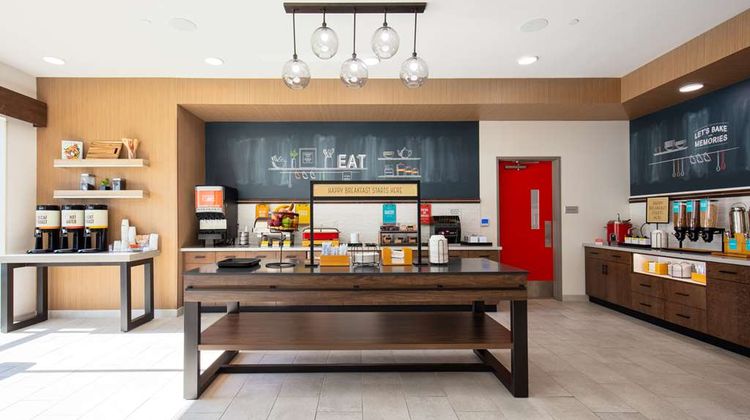 Hampton Inn by Hilton Green Bay Stadium Restaurant
