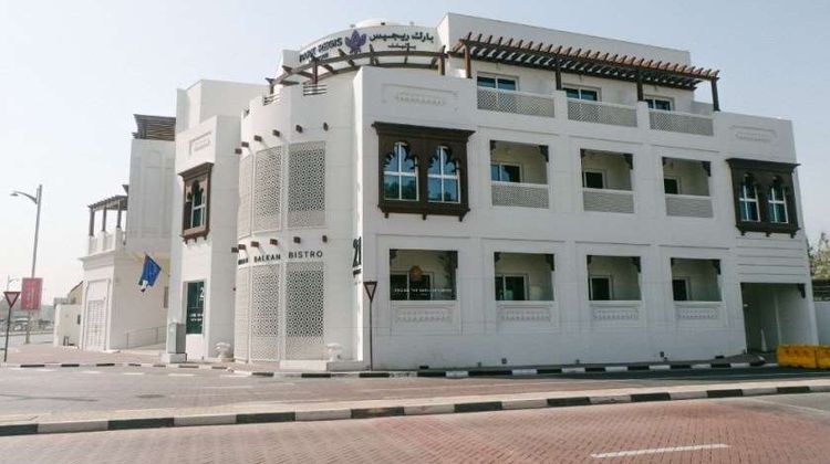Beach Walk Hotel Exterior