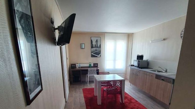 <b>Le Grand de Valenciennes Room</b>. Images powered by <a href="https://iceportal.shijigroup.com/" title="IcePortal" target="_blank">IcePortal</a>.