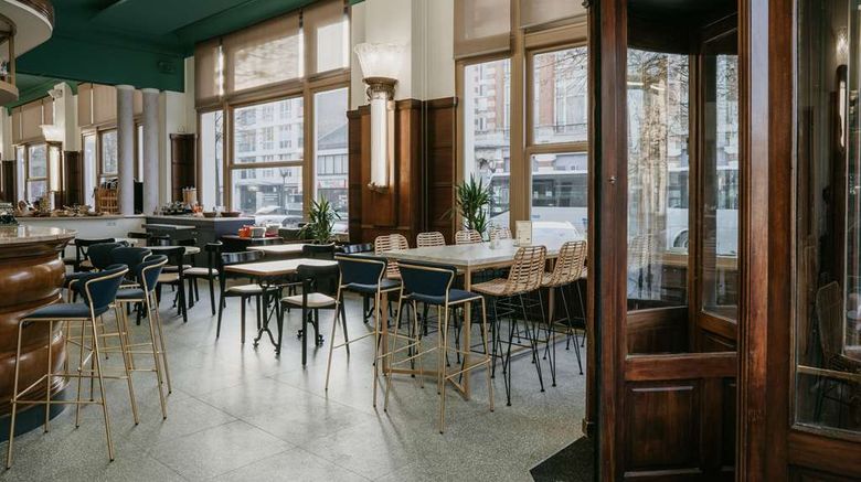 <b>Le Grand de Valenciennes Restaurant</b>. Images powered by <a href="https://iceportal.shijigroup.com/" title="IcePortal" target="_blank">IcePortal</a>.