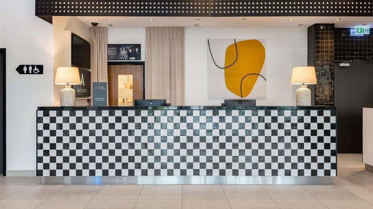 Ibis Styles Warszawa Airport Exterior