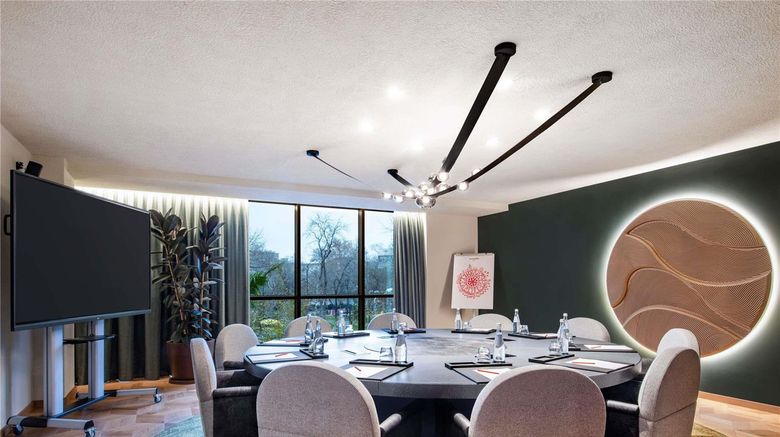 <b>Swissotel Tbilisi Meeting</b>. Images powered by <a href="https://iceportal.shijigroup.com/" title="IcePortal" target="_blank">IcePortal</a>.