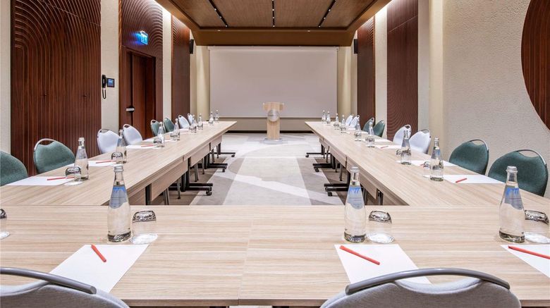 <b>Swissotel Tbilisi Meeting</b>. Images powered by <a href="https://iceportal.shijigroup.com/" title="IcePortal" target="_blank">IcePortal</a>.