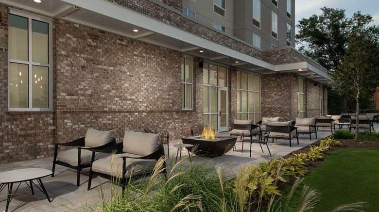 <b>Hilton Garden Inn Pensacola Downtown Exterior</b>. Images powered by <a href="https://iceportal.shijigroup.com/" title="IcePortal" target="_blank">IcePortal</a>.